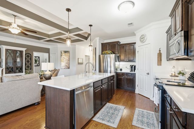 2138 Kirkwall Dr, Nolensville, TN 37135