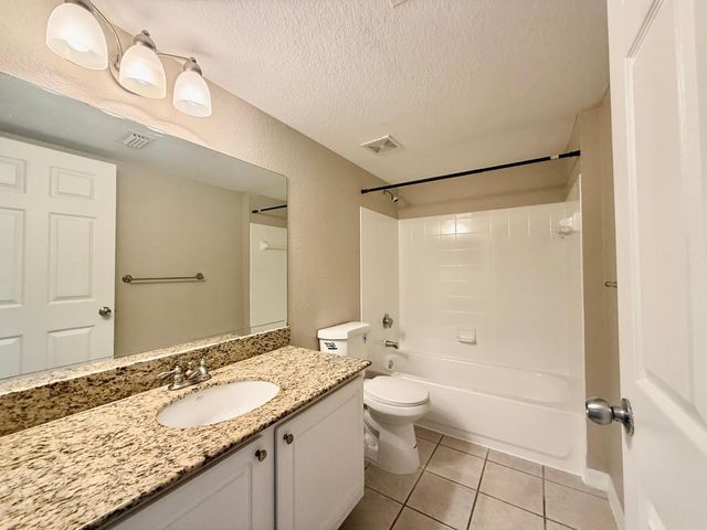 15135 Michelangelo Boulevard 208, Delray Beach, FL 33446