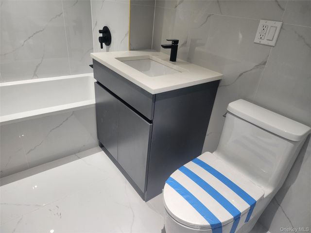 108-15 72nd Avenue 7A, Forest Hills, NY 11375