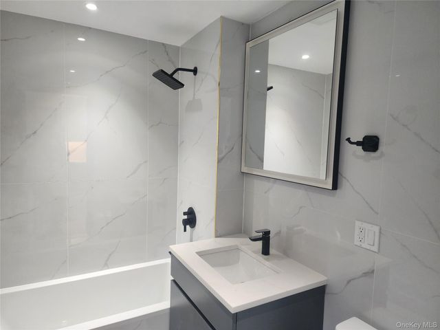 108-15 72nd Avenue 7A, Forest Hills, NY 11375