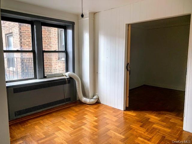 3121 54th Street 5K, Woodside, NY 11377