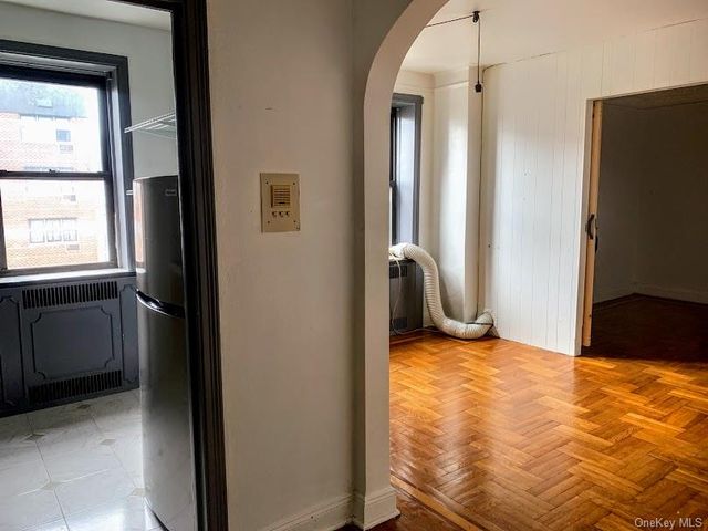 3121 54th Street 5K, Woodside, NY 11377