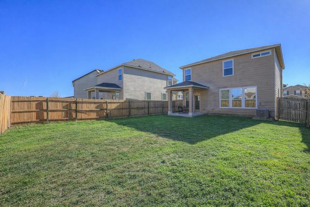 2095 Shire MDWS, New Braunfels, TX 78130