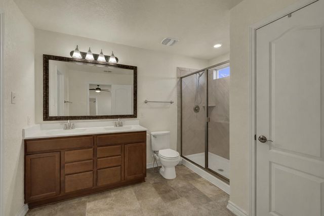 2095 Shire MDWS, New Braunfels, TX 78130