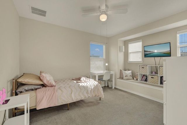 2095 Shire MDWS, New Braunfels, TX 78130