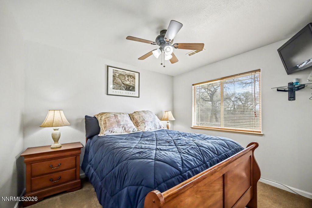 Image 11 of property listing at 1417 Ken Lane, Fallon, NV 89406