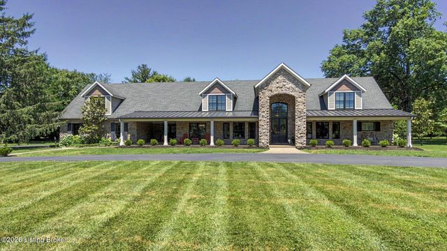 12407 Lucas Ln, Anchorage, KY 40223
