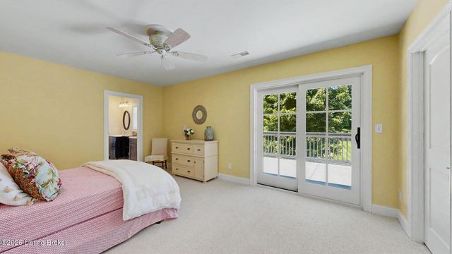 12407 Lucas Ln, Anchorage, KY 40223