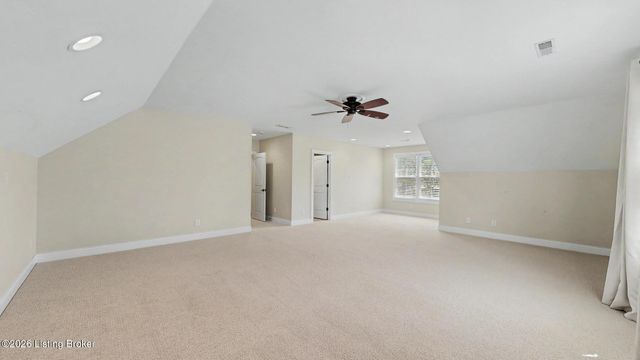 12407 Lucas Ln, Anchorage, KY 40223