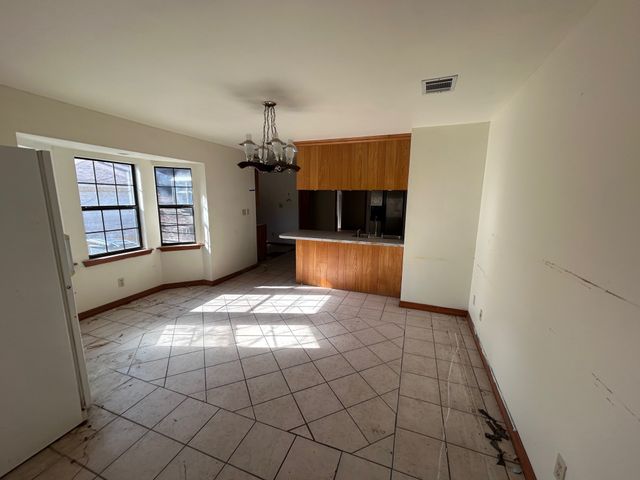 6829 Greenway Avenue, Shreveport, LA 71119