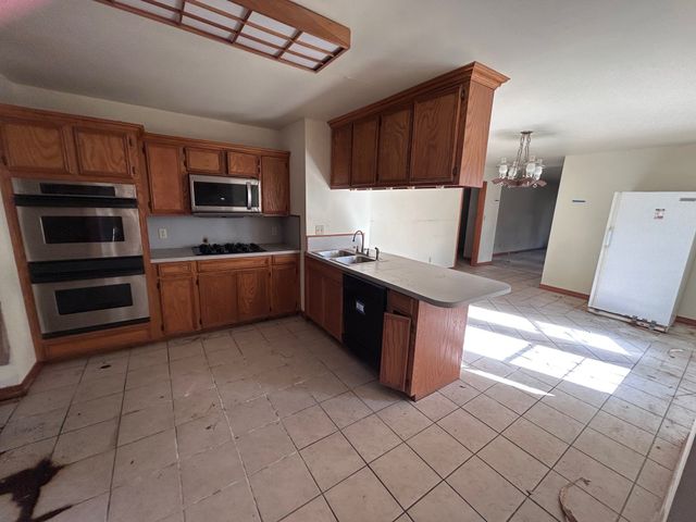 6829 Greenway Avenue, Shreveport, LA 71119