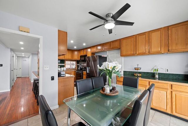 619 Sandalwood Dr, El Cajon, CA 92021