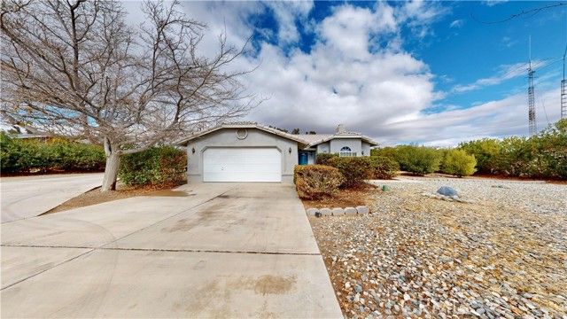 15640 Lime, Hesperia, CA 92345