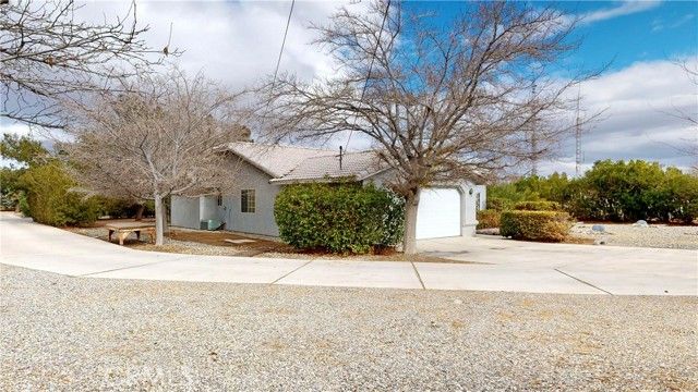 15640 Lime, Hesperia, CA 92345