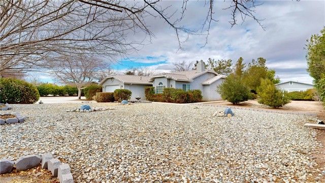 15640 Lime, Hesperia, CA 92345