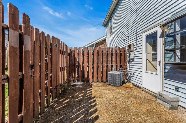 2204 Union Place Court, Columbia, TN 38401