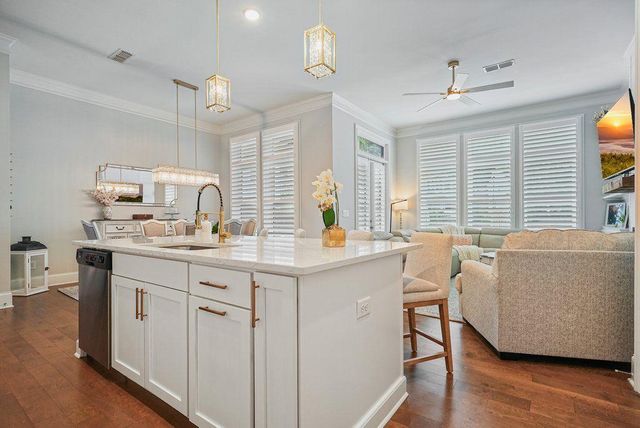 158 Village Green Avenue, Woodstock, GA 30189