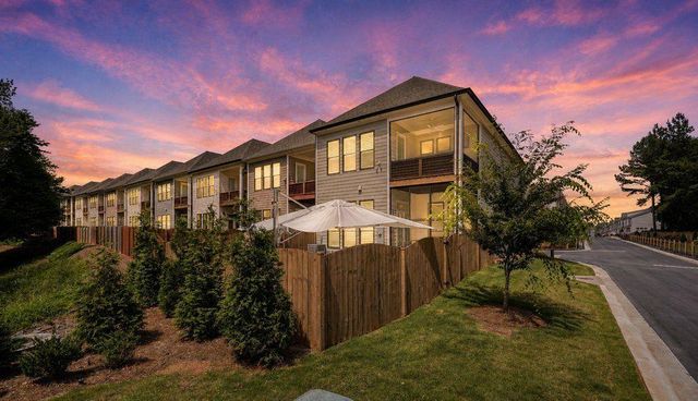 158 Village Green Avenue, Woodstock, GA 30189
