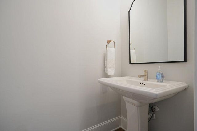 158 Village Green Avenue, Woodstock, GA 30189