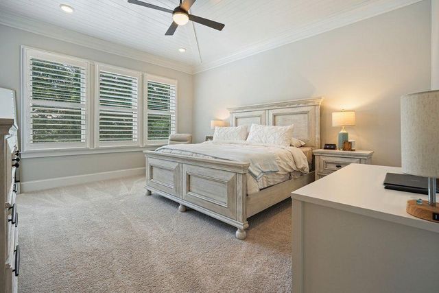 158 Village Green Avenue, Woodstock, GA 30189