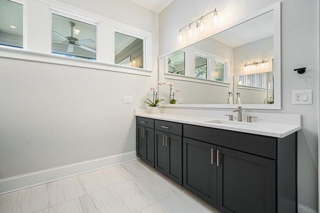 158 Village Green Avenue, Woodstock, GA 30189
