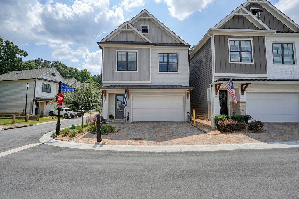 158 Village Green Avenue, Woodstock, GA 30189