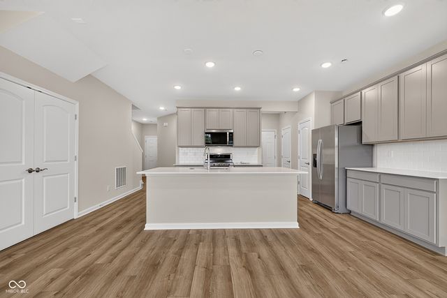 9859 Behner Drive, Fishers, IN 46250