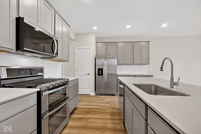 9859 Behner Drive, Fishers, IN 46250
