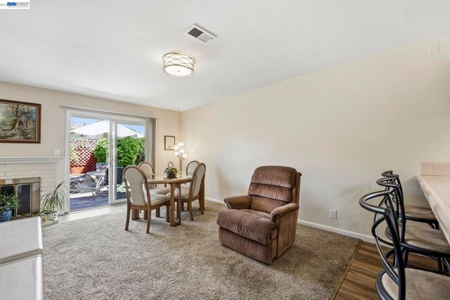 14322 Trinidad Rd, San Leandro, CA 94577