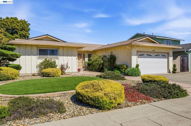 14322 Trinidad Rd, San Leandro, CA 94577