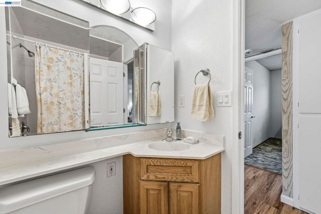 14322 Trinidad Rd, San Leandro, CA 94577