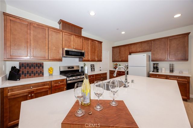 2229 Opal Street, Banning, CA 92220