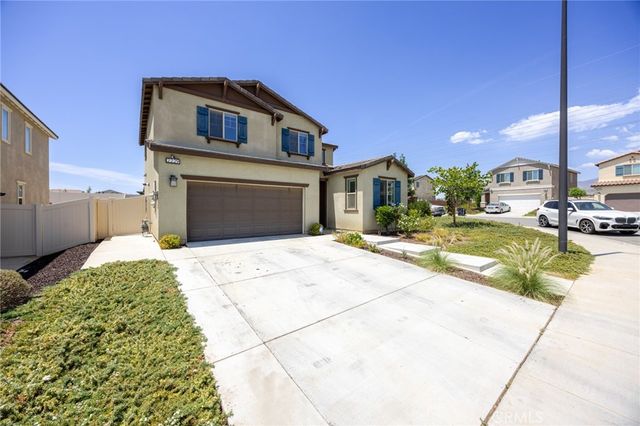 2229 Opal Street, Banning, CA 92220