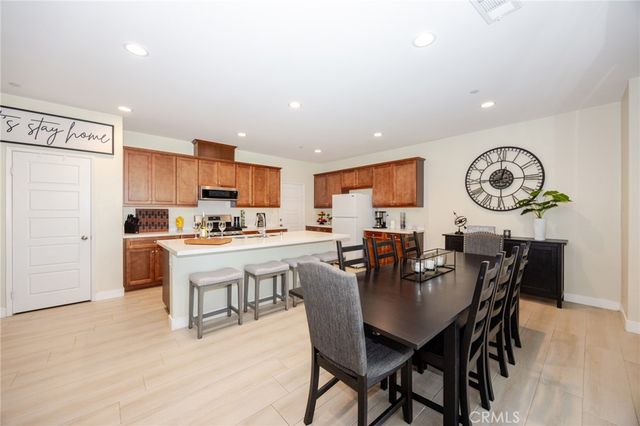 2229 Opal Street, Banning, CA 92220