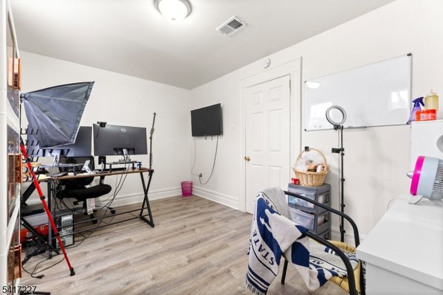 92 S Devine St 2, Newark City, NJ 07106