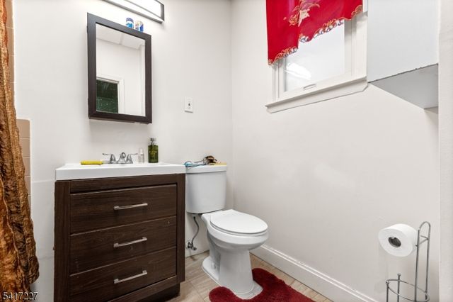 92 S Devine St 2, Newark City, NJ 07106