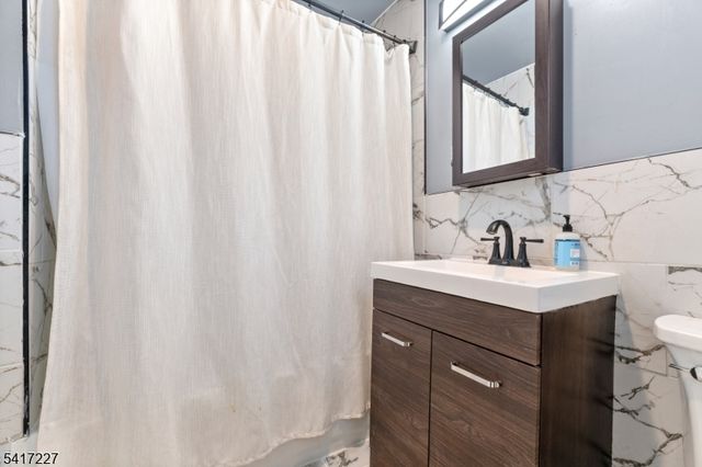 92 S Devine St 2, Newark City, NJ 07106