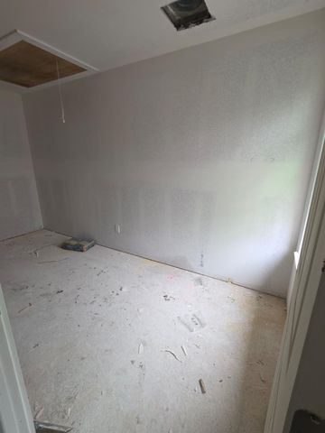 8118 De Priest Street, Houston, TX 77088