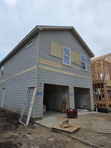 8118 De Priest Street, Houston, TX 77088