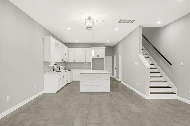 7602 Avenue J, Houston, TX 77012