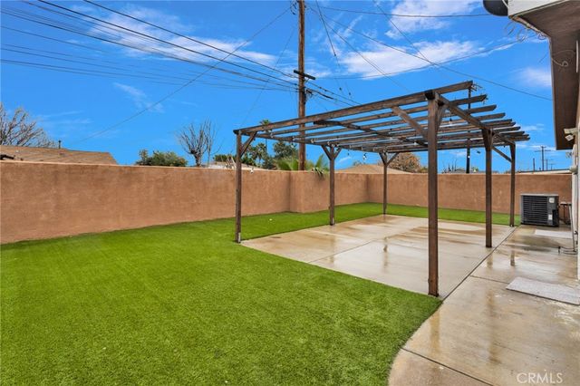 3009 N California, San Bernardino, CA 92407