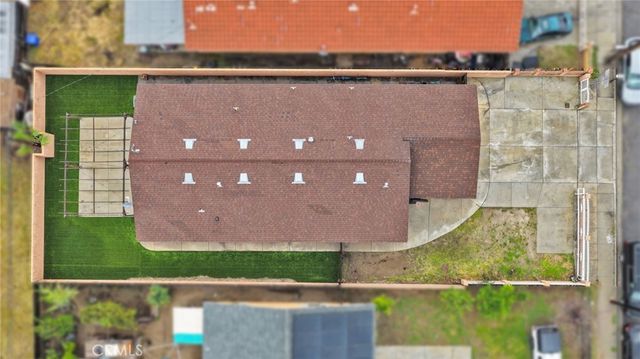 3009 N California, San Bernardino, CA 92407