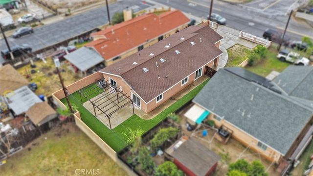 3009 N California, San Bernardino, CA 92407