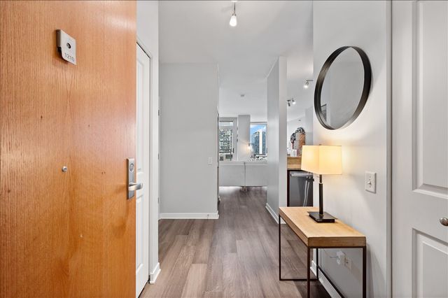 757 N Orleans Street 1210, Chicago, IL 60654
