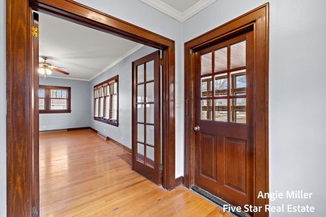 211 Williams Street, Spring Lake, MI 49456