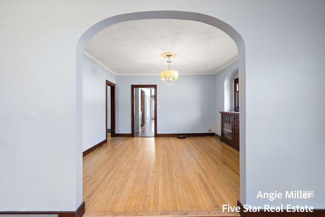 211 Williams Street, Spring Lake, MI 49456