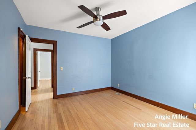 211 Williams Street, Spring Lake, MI 49456