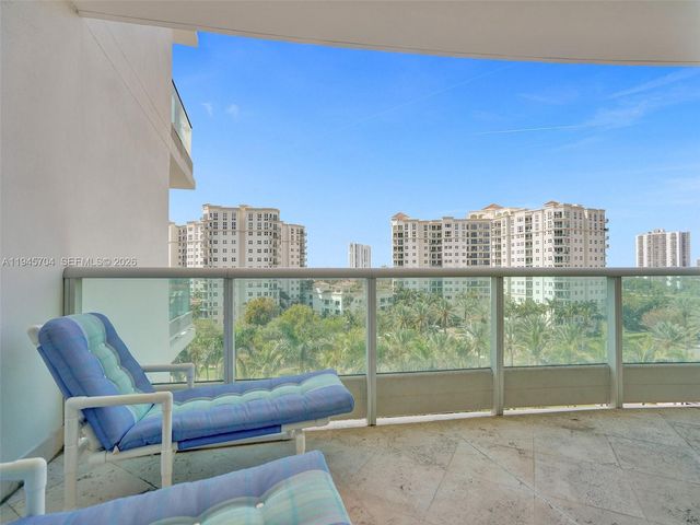 19955 NE 38th Ct 901, Aventura, FL 33180