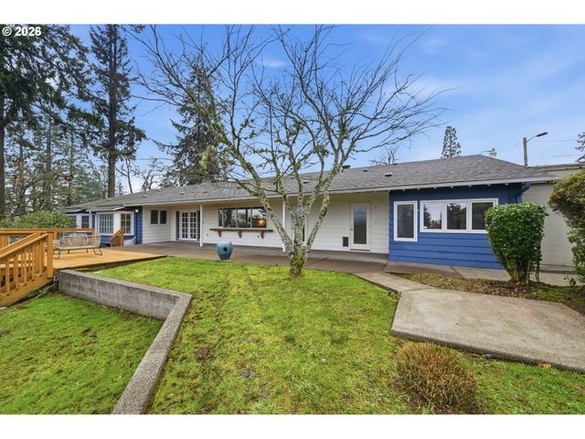 2693 CUPOLA Dr, Eugene, OR 97403