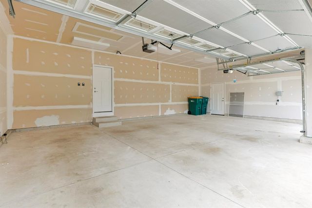 1725 Stoneham Drive, Mishawaka, IN 46544